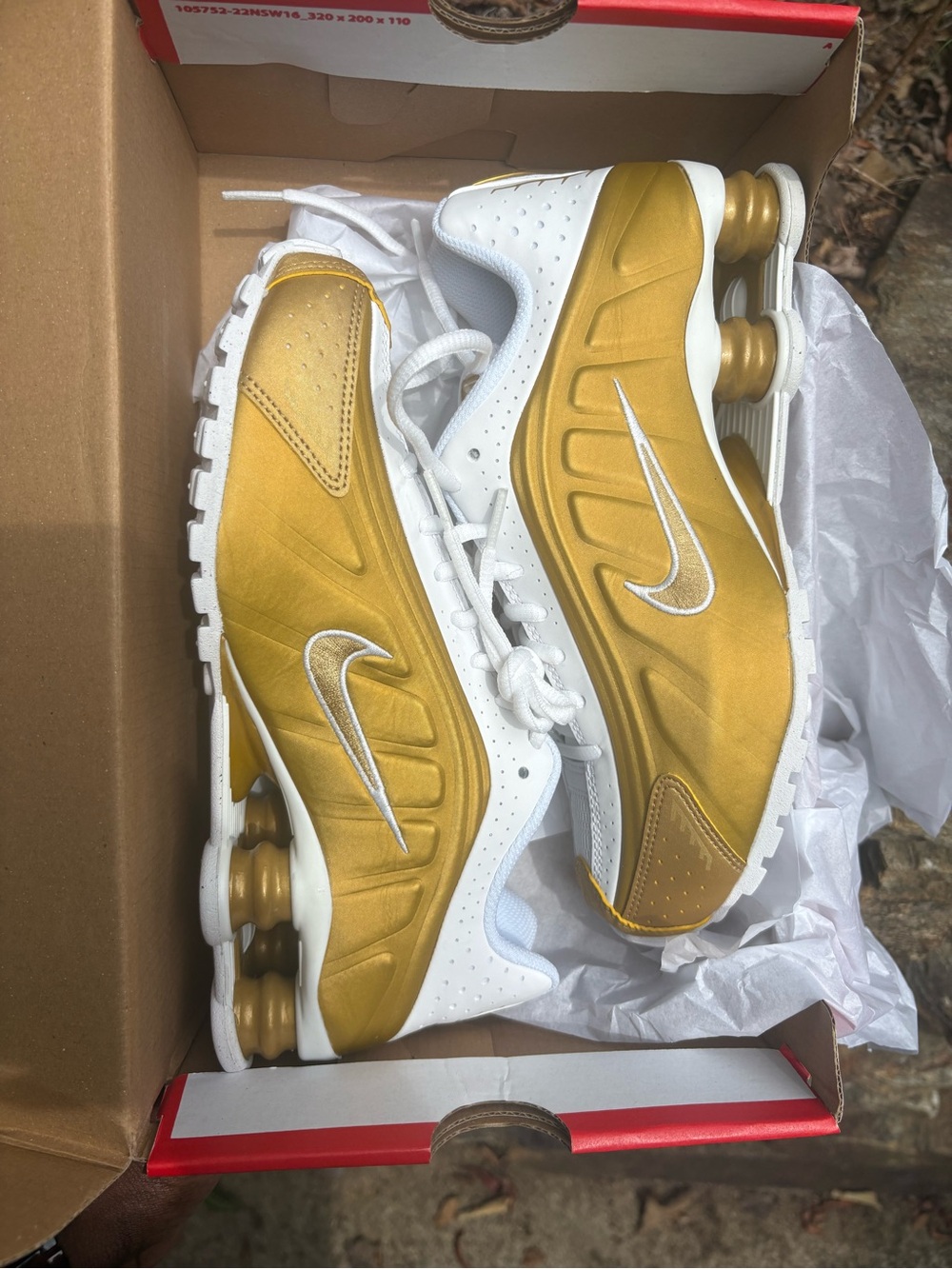 NIB Nike Shox 6Y or 7.5W